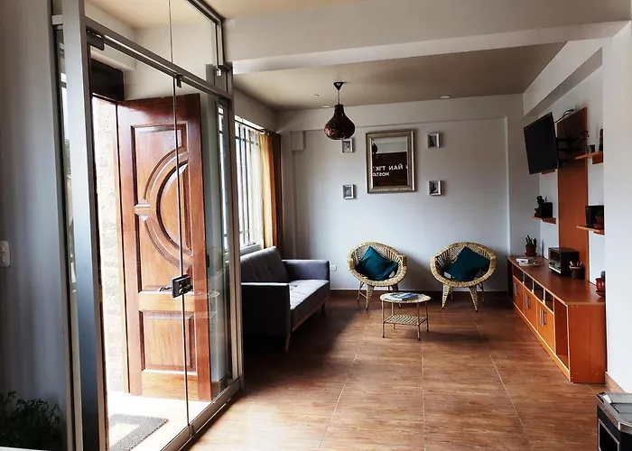 Hotel ñantika *